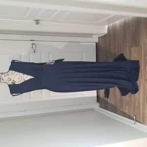 NEW Convertible Flowy Dress Size Small Navy